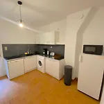 Grand T3 A 20 Metres Du Port Apartment