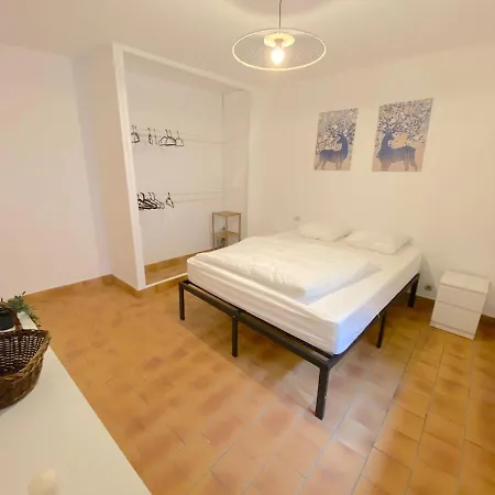 Grand T3 A 20 Metres Du Port Apartment